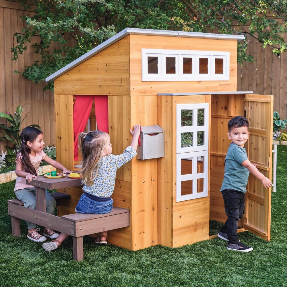KidKraft Modern Wooden Playhou - Kids Outdoor Picnic Table recension och pris