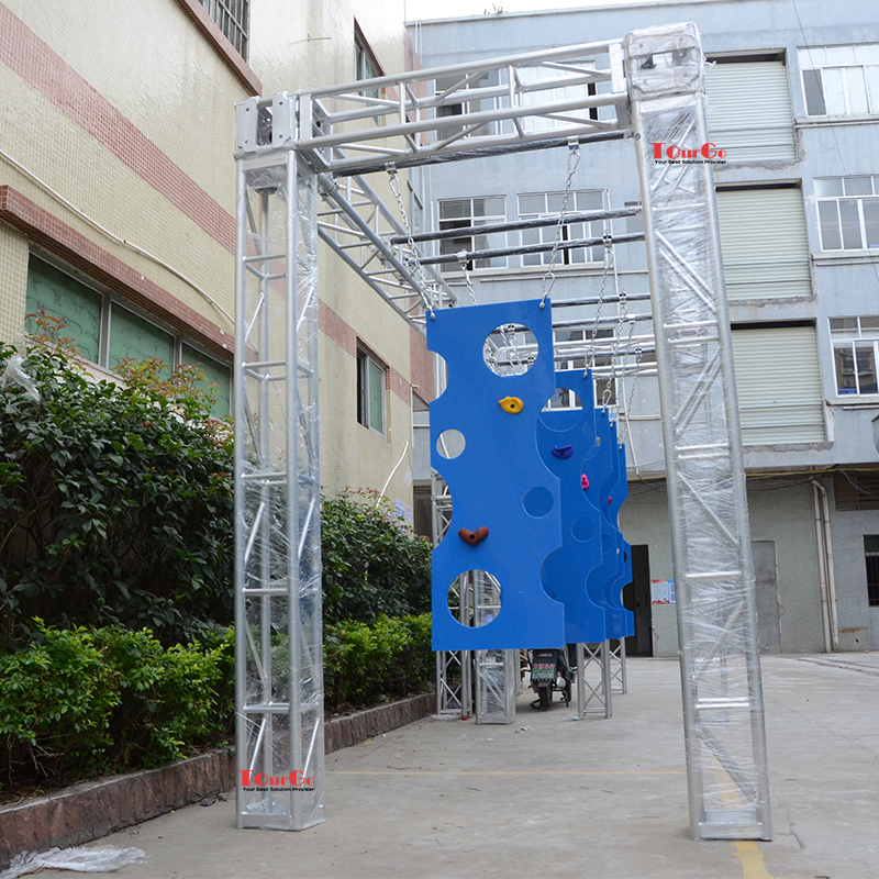 Hanging Doors American Indoor  - Kids Outdoor Ninja Warrior Course recension och pris